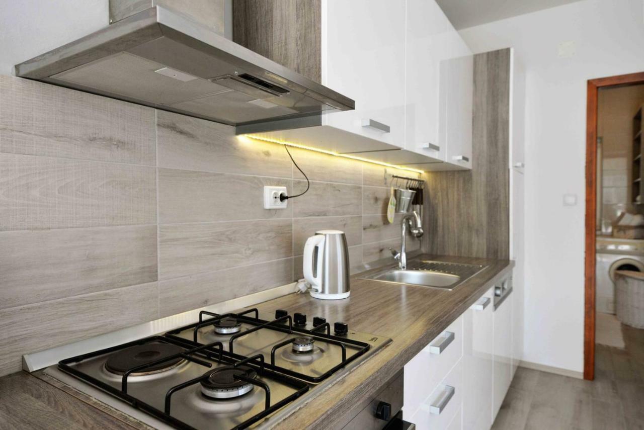 מורטר Apartment Kristina מראה חיצוני תמונה