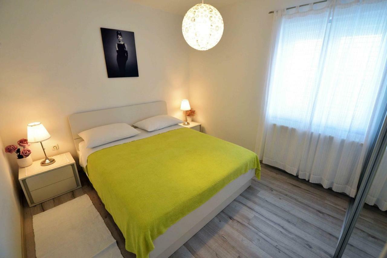 מורטר Apartment Kristina מראה חיצוני תמונה